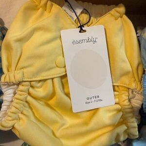 Esembly Yellow Diaper Cover Size 1